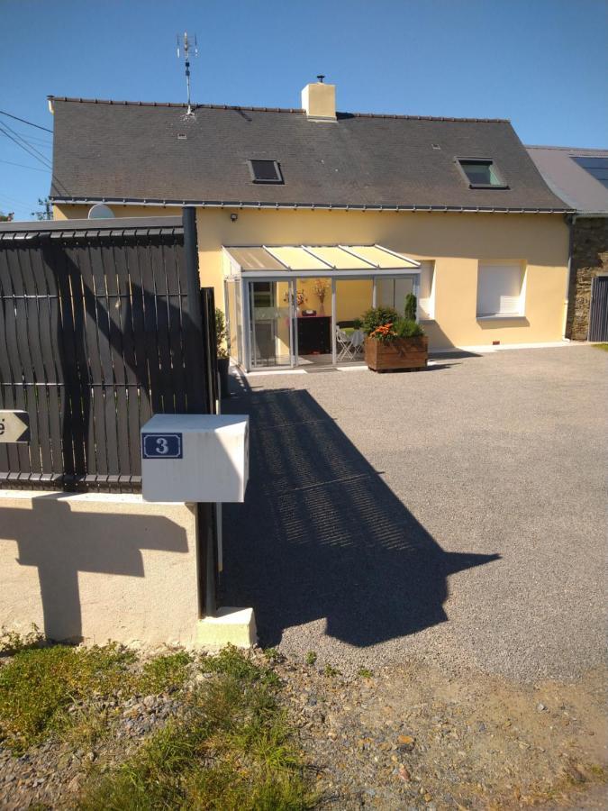 Gilles Diais Apartamento Louisfert Exterior foto
