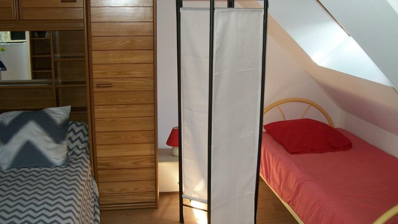 Gilles Diais Apartamento Louisfert Exterior foto